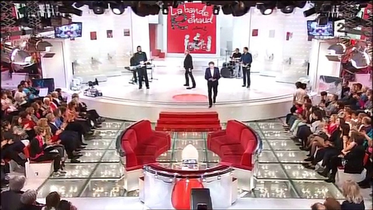 2014/12/07 ARNO : Ma Gonzesse (F2 Vivement dimanche La bande à Renaud)