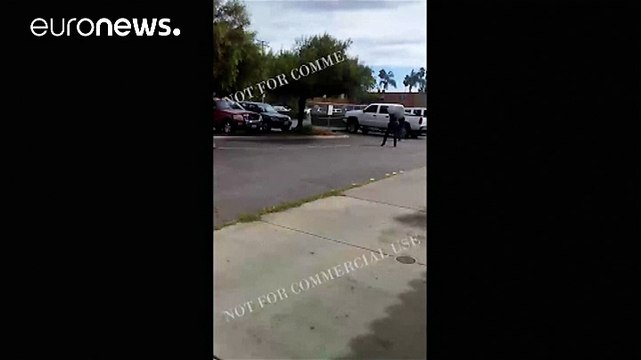 США: полиция обнародовала видео расстрела афроамериканца