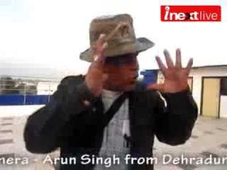 The man, who can talk with hundreds of birds and animals