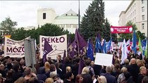 Polónia/Aborto: Manifestantes dizem não ao 