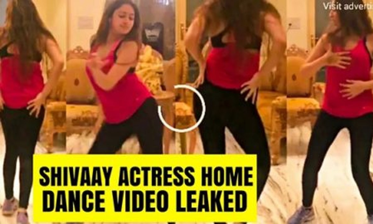 Indian Girl Great Dance on Home Dance Floor Haryanvi Girl Dance on Home Floor Chori Dance Masti Time 2016