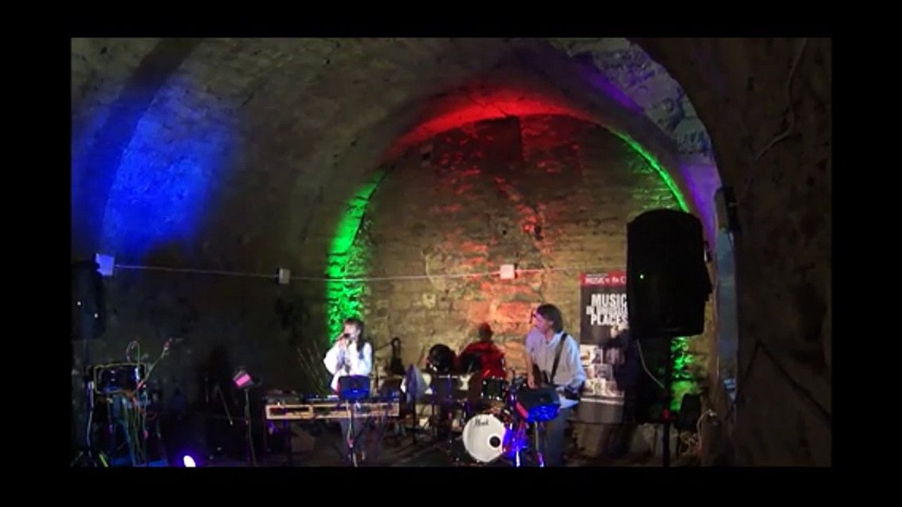 FRANKIE KNIGHT at Castle Vault, Southampton, 2016.