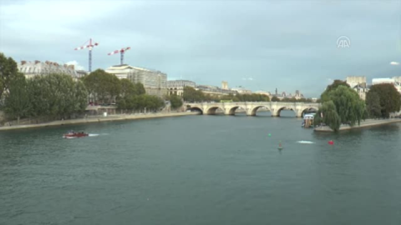 Paris'te, Beyaz Geceler