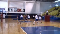 Voleybol: Mobilya Kupası - İnegöl Belediyespor: 0 - Ziraat Bankası: 3