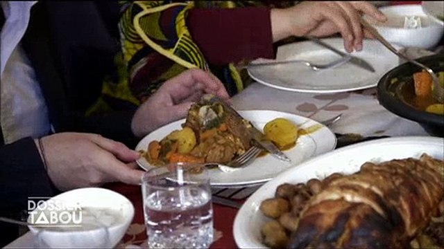 Islam: L'humoriste Samia Orosemane qui a ouvert ses portes à Bernard de la Villardière sur M6 estime avoir été trahie