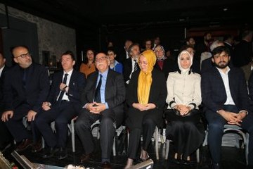 Devlet Tiyatrolarının Açılış Oyununa Erdoğan'ın Kızı ve Damadı da Katıldı