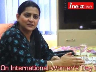 Ladies in the lead role