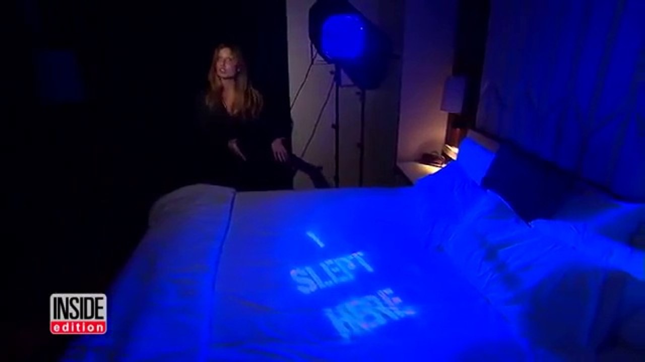 Les hoteliers changent-ils les draps à chaque fois? Expérience flippante!