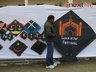 Kite competition in Lucknow Mahotsav 2012