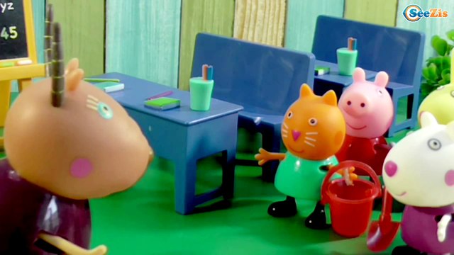 Свинка Пеппа Мультик из игрушек. Пеппа сажает ЦВЕТЫ. Мультфильмы для детей Серия 73