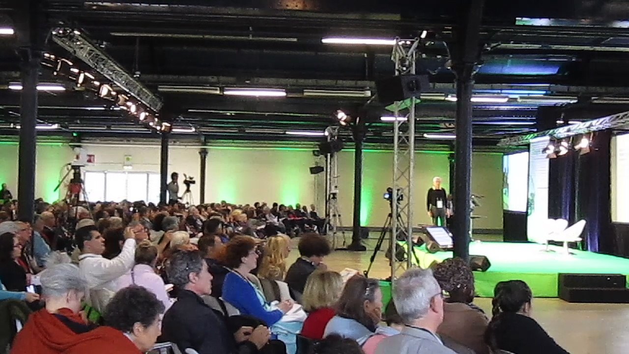 fin de la conférence de Michel Georget sur la vaccination / congrès IPSN