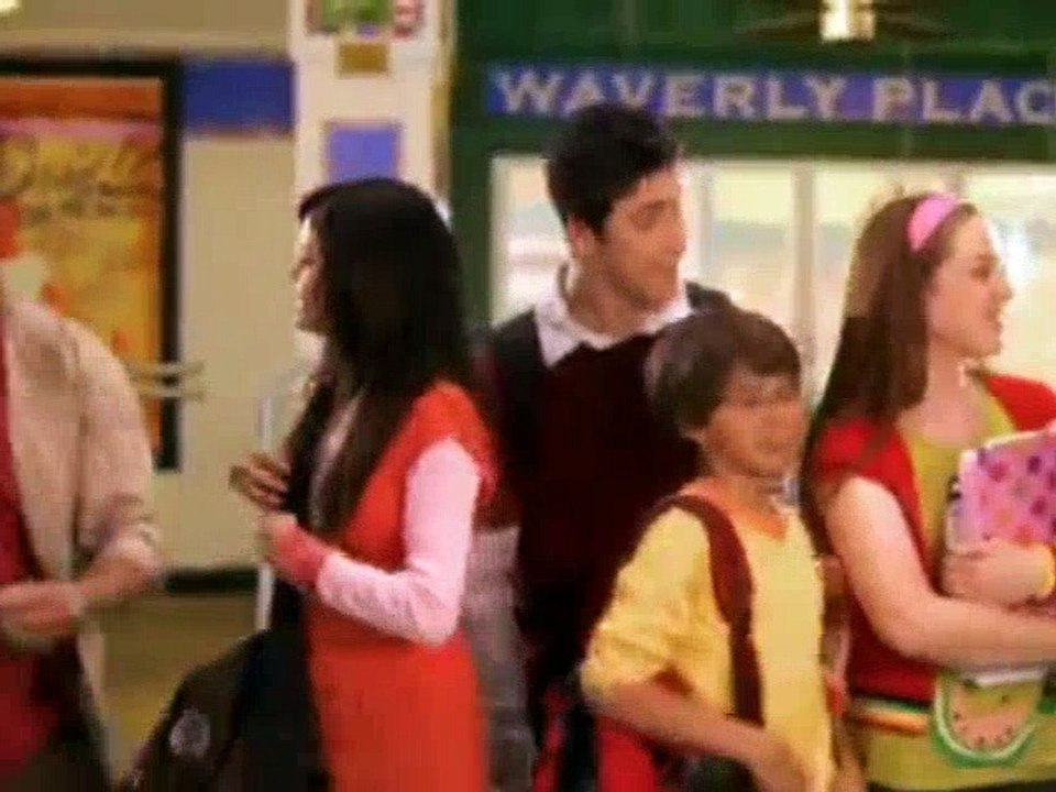 Wizards of Waverly Place - S 2 E 3 - Graphic Novel - video Dailymotion