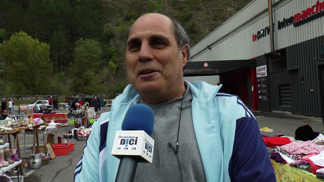 Alpes de Haute-Provence : Le vide grenier de la bonne humeur à Digne