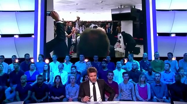 Lyon vs Saint-Etienne [2-0] Les négociations de prime de match dans le vestiaire lyonnais