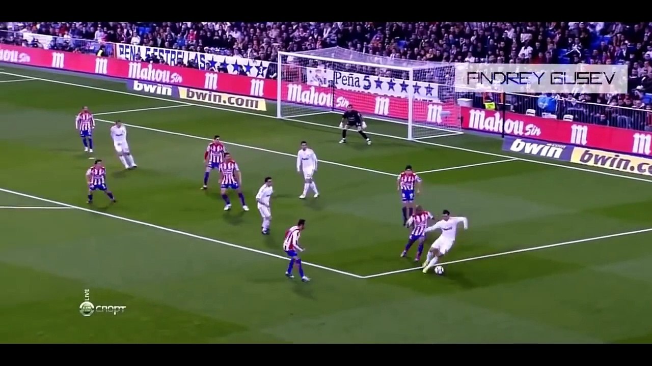 Cristiano Ronaldo - Amazing Skills Show 09/10