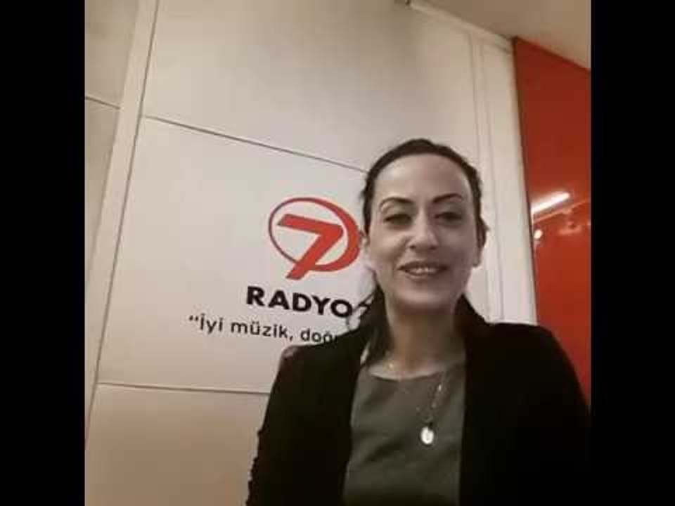 Venhar SAĞIROĞLU İle Her Telden Ebruli Radyo7'de Şimdi Yayında