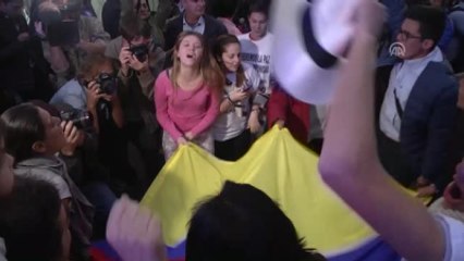 Kolombiya'da Tarihi Referandumdan Hayır Çıktı