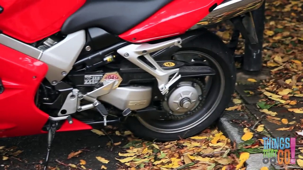 TOP 10 RED MACHINES | Videos made for kids. Red Bus, Motorcycle, Fire Engine, Ferrari and more.