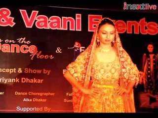 Ladies on the floor in Agra