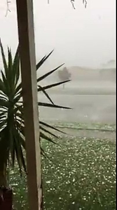 Orage de grêle impressionnant en Australie!