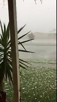 Orage de grêle impressionnant en Australie!