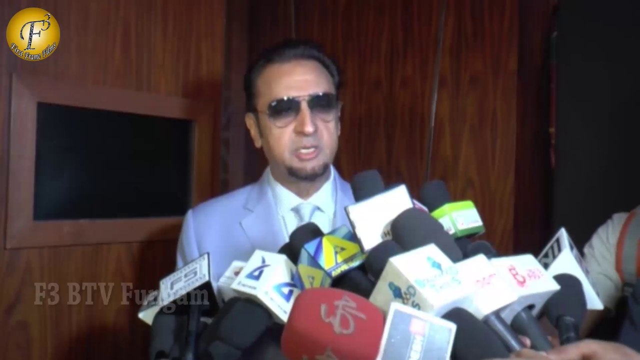 SOCIETY MAGZINE HOST STAR STUDDED SOCIETY ICON AWARDS