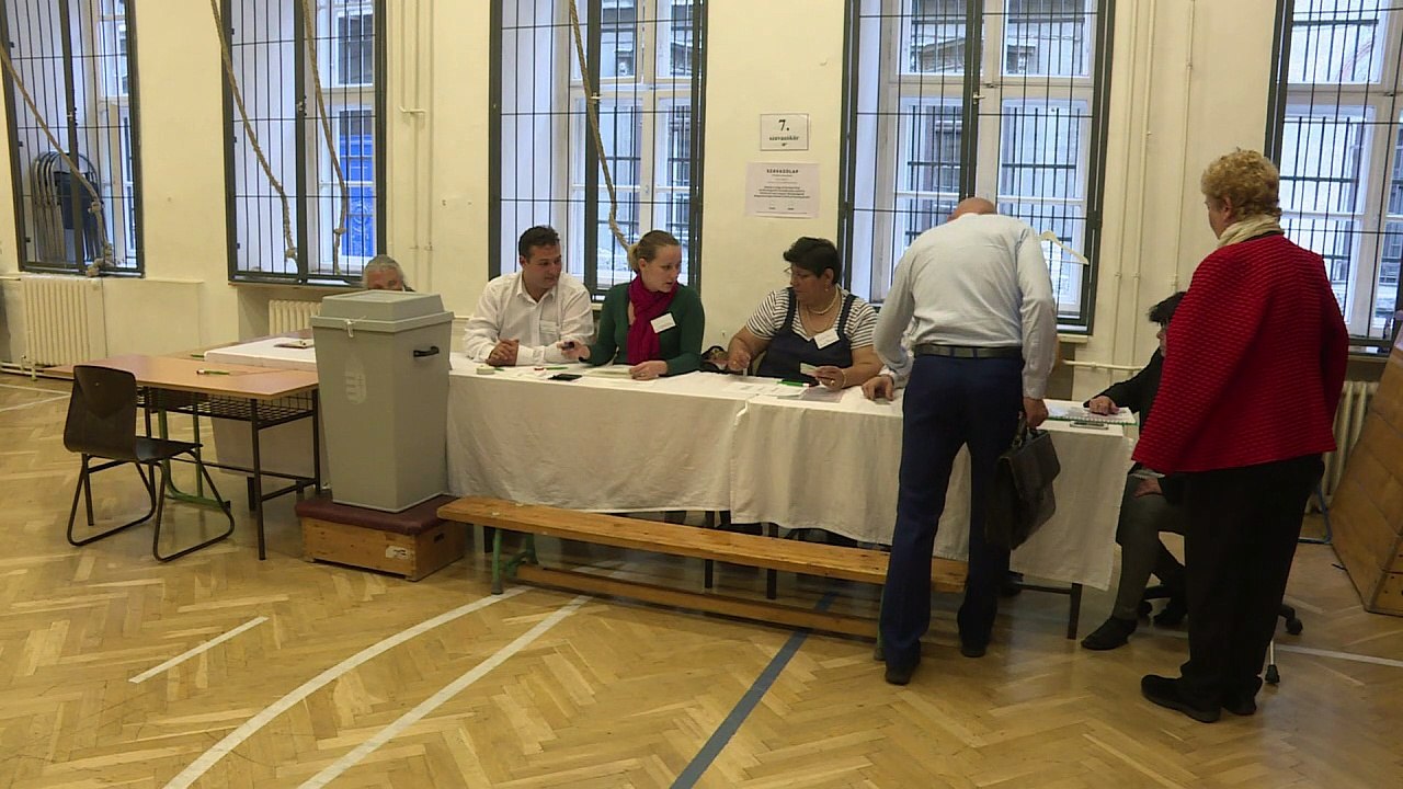 Nach Referendum: Orban will Verfassung ändern