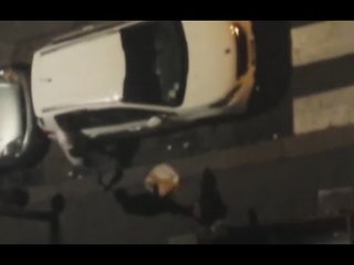 Torino - Filma con il cellulare un raid vandalico, 2 arresti (20.09.16)