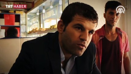 Fabrika işçilerinin film telaşı