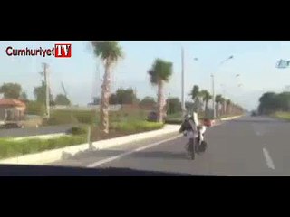 Trafikte tehlikeli şov