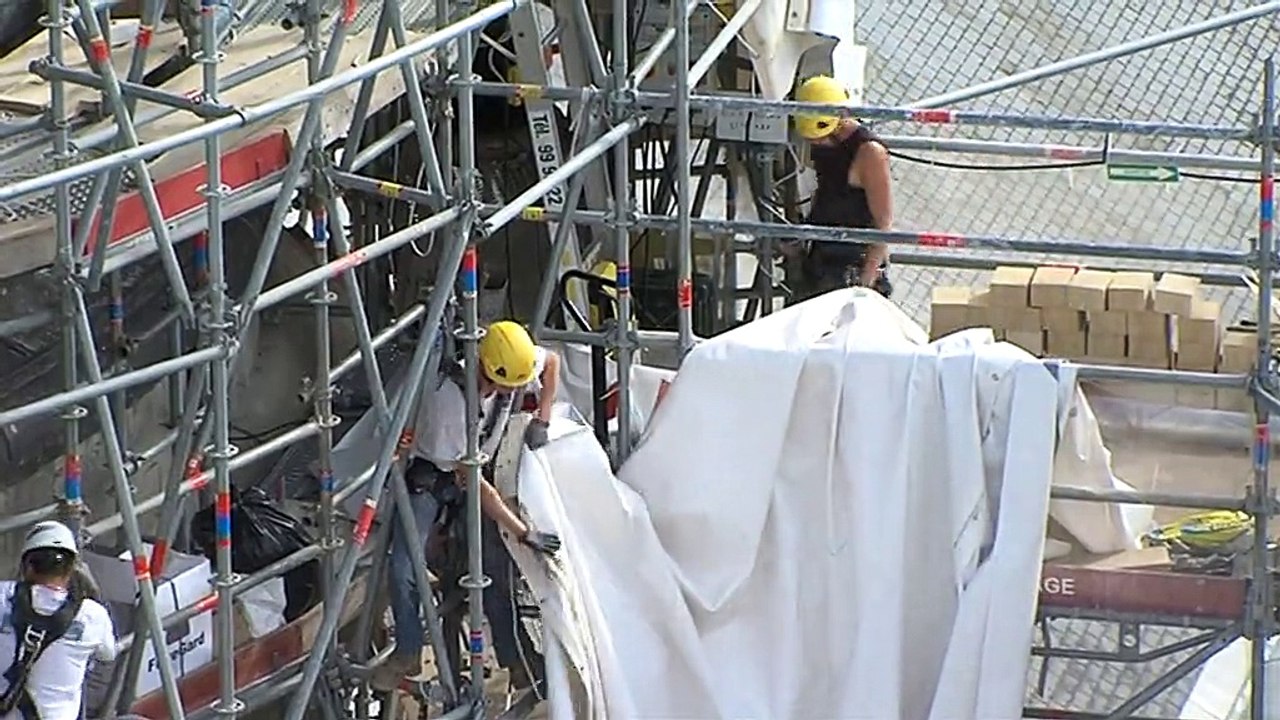 Tours: la basilique retrouve son dôme