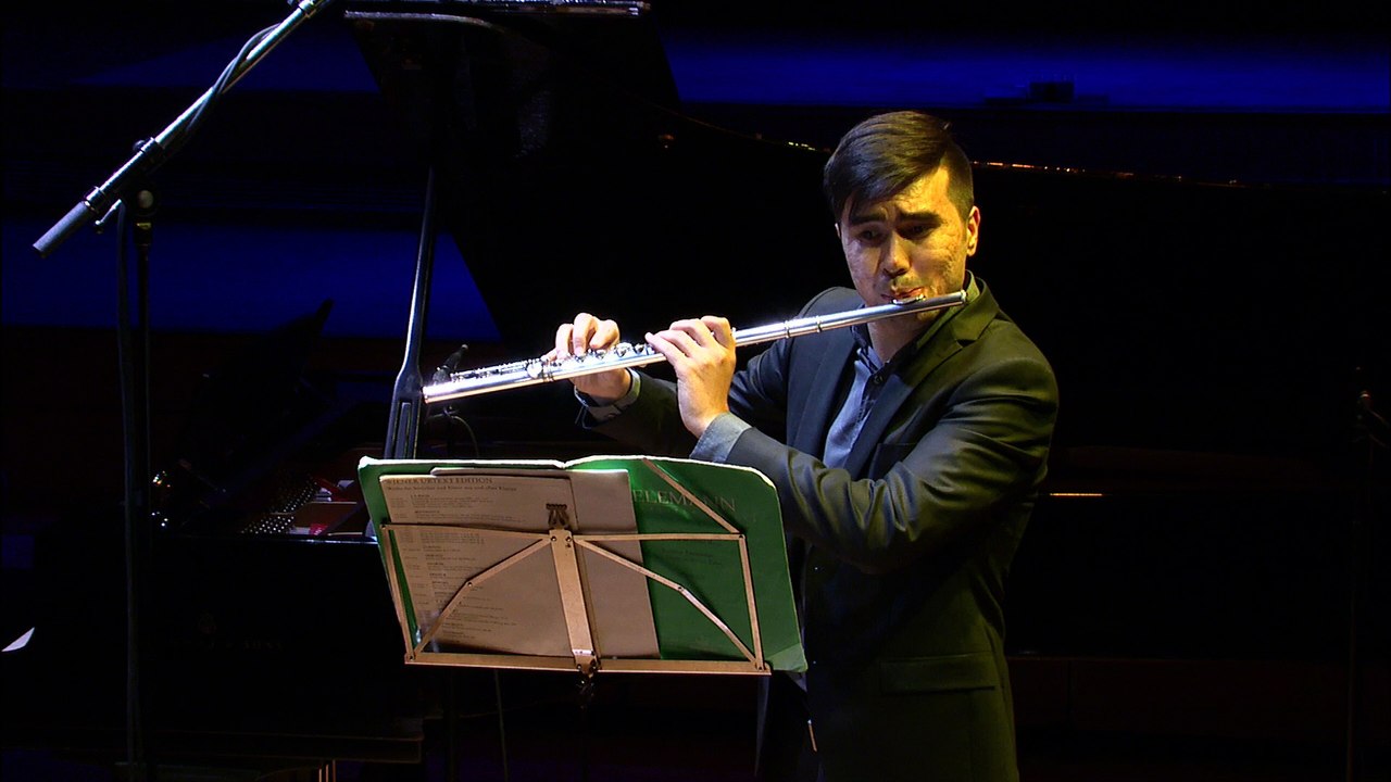 Georg Philipp Telemann : Fantaisie pour flûte seule n° 3 en si mineur par Yerzhan Kushanov