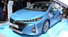 2017 Toyota Prius Rechargeable [MONDIAL DE L'AUTO] : enfin branchée !