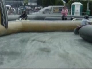 Vidéo Nolwen aux puces de Lanvollon.avi