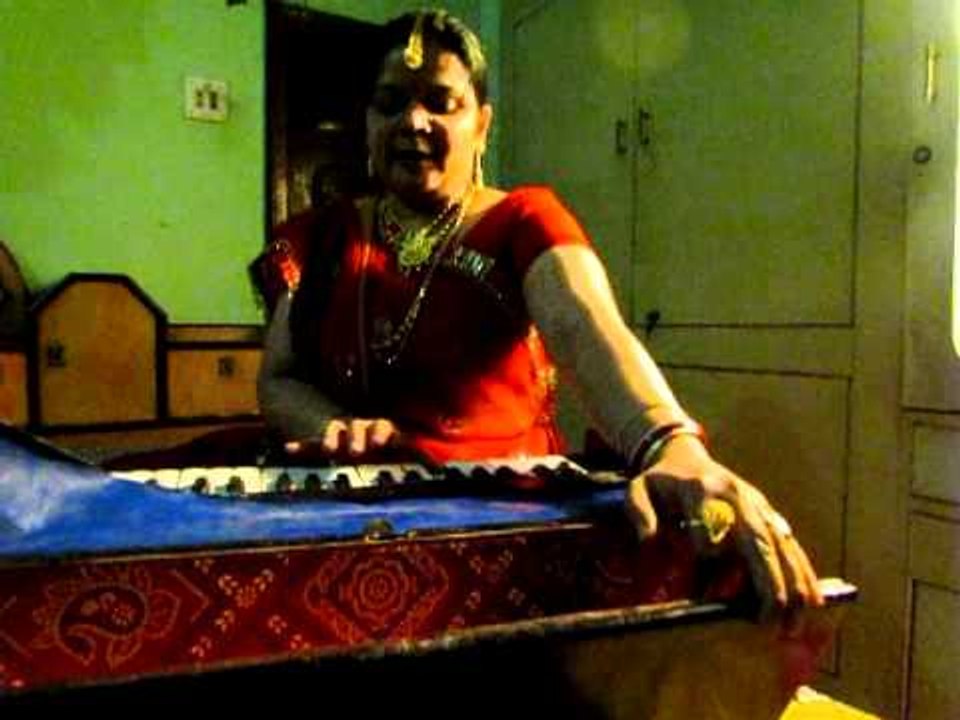 Neha Restogi-iktara wild card contestant