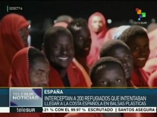 Detiene policía marítima española a 200 refugiados