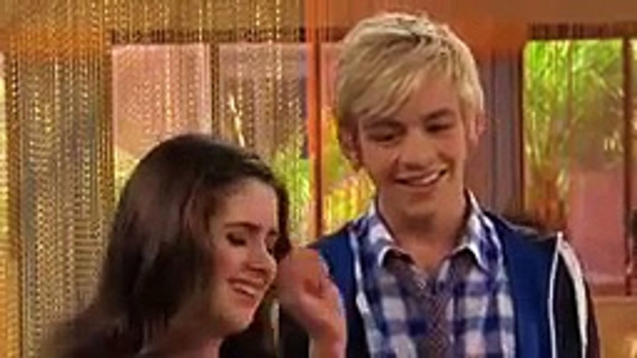 Austin Ally 1x4 Zaliens Cloud Watchers