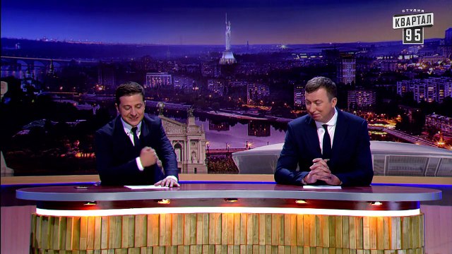 Скандальный украинский журналист поцеловал в попу Ким Кардашьян - Новый сезон ЧистоNews 2016 #301