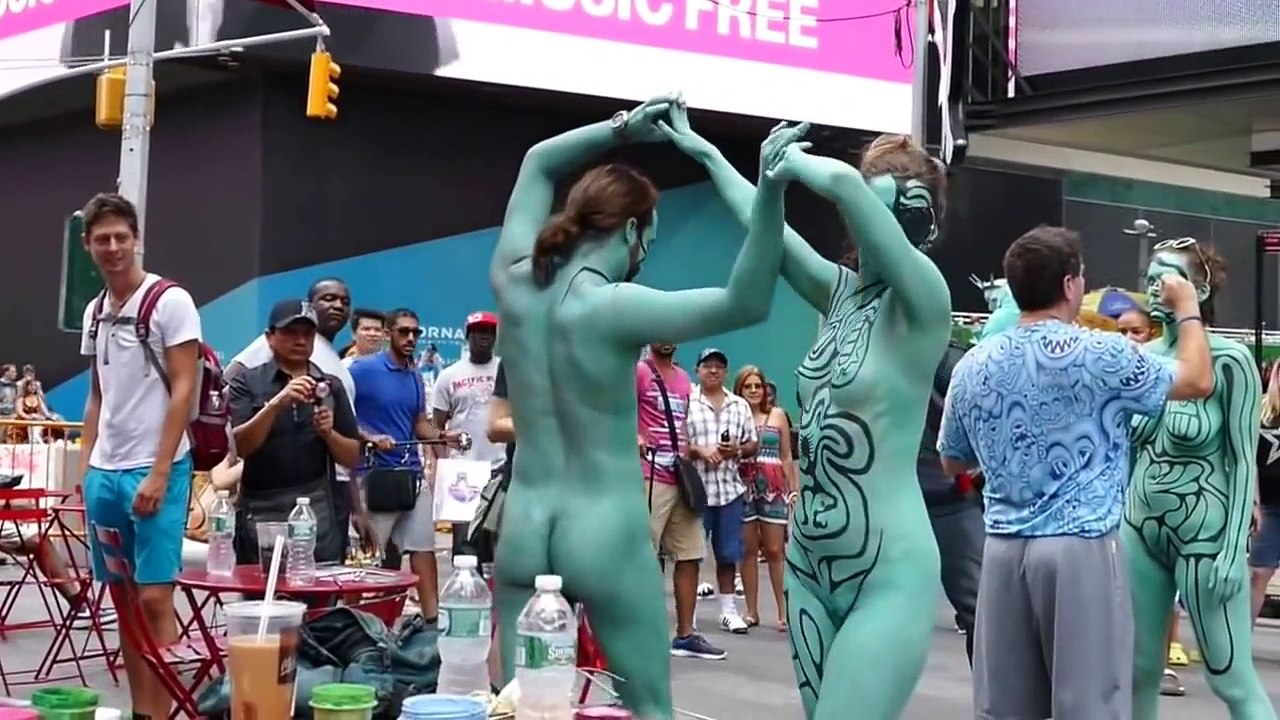 BODY PAINTING BALLET