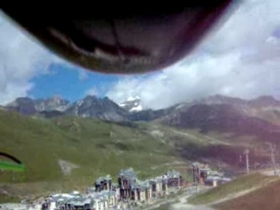 logo 10 onboard at tignes #9