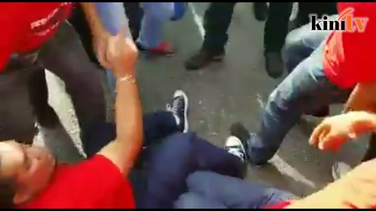 Red Shirts didn't stand a chance against Johor police