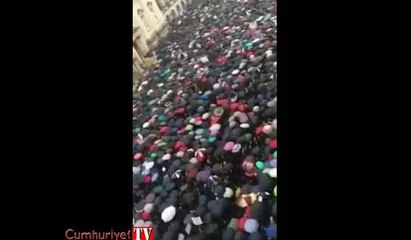 Polonya’da 6 milyon kadın kürtaj hakkı için grevde