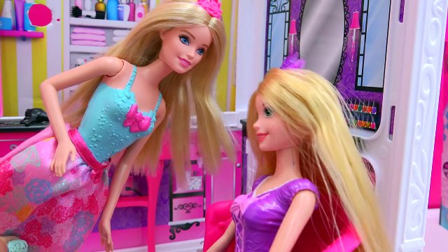 Disney Princess Rapunzel Draw N Style with Hair Color Markers at Barbie Fairytale Salon