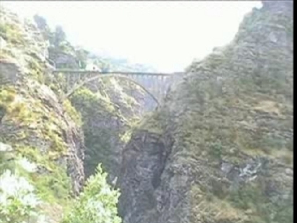 Saut élastique Rémi