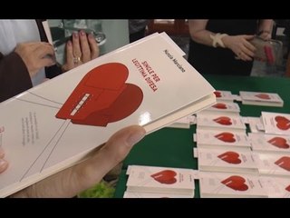 Napoli - "Single per legittima difesa", il libro di Nunzia Marciano (03.10.16)