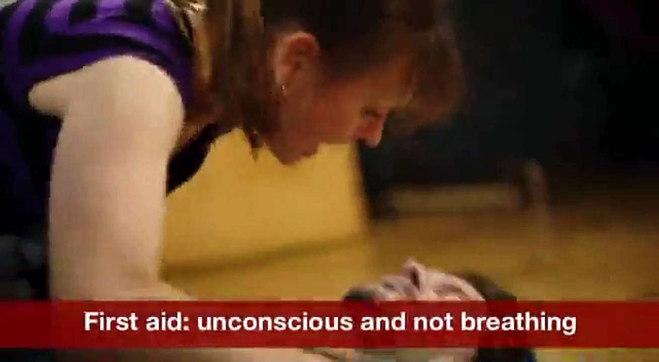 First aid - Unconscious and not breathing
