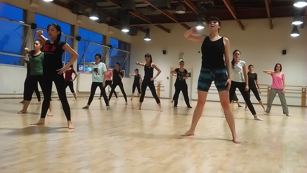 Cours débutant Début Choré Happy