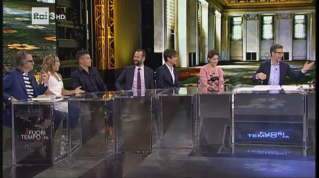 Civica benemerenza a Scamarcio, il Sindaco di Andria Giorgino telefona a Fazio in diretta su Rai 3