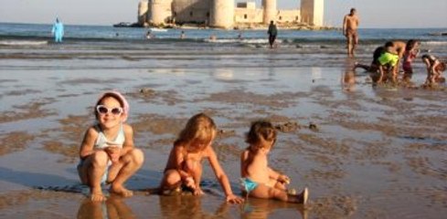 Kızkalesi Sonbaharda da Tatilcilerin Gözdesi