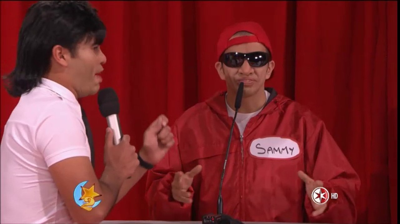 Axel Mares como Sammy Pérez en 100 Cantantes dijieron, para Estrellados
